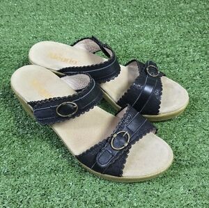 ALEGRIA | BOBBI GENUINE LEATHER DOUBLE STRAP LOW-HEEL SANDALS